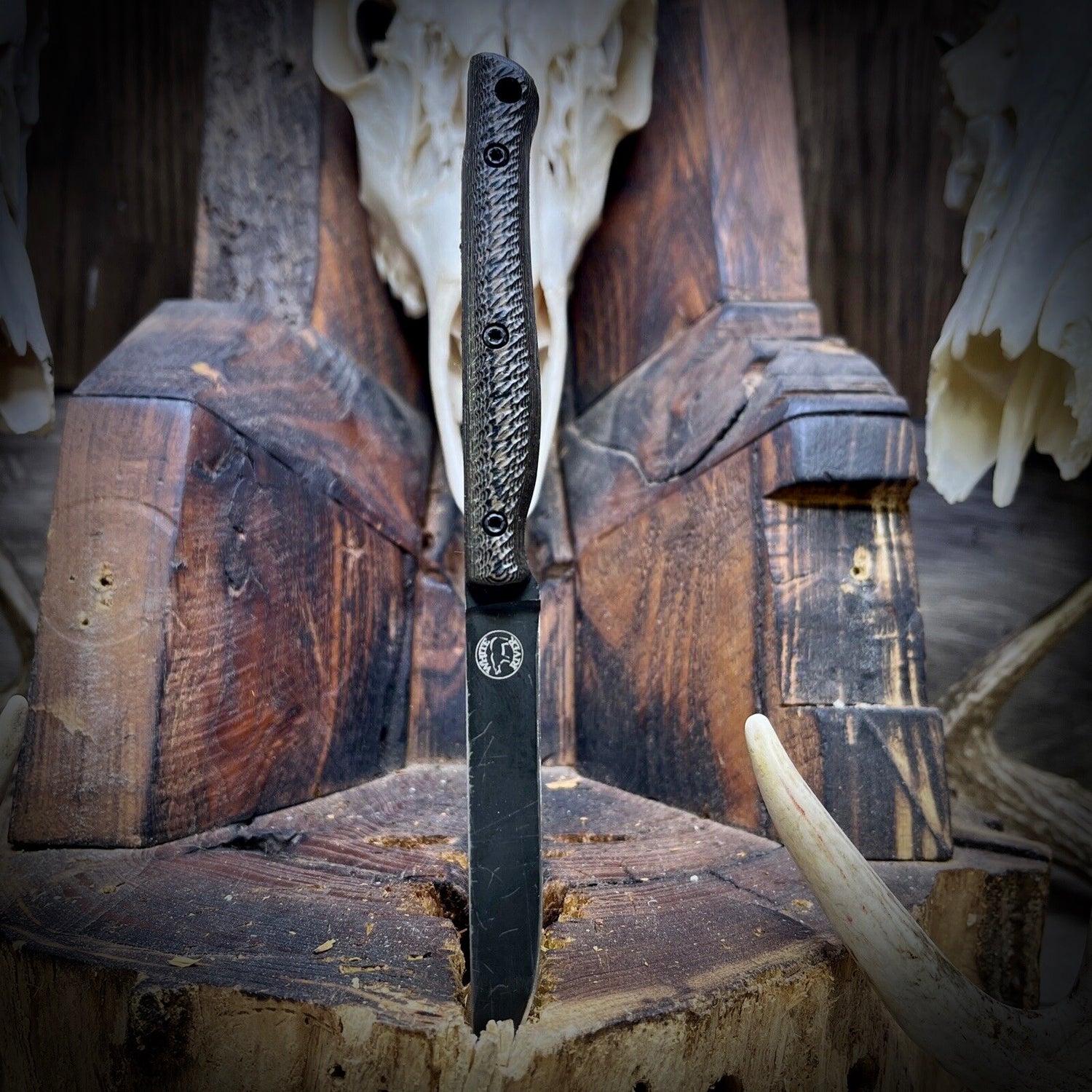 Exodus Knife & Tool / White River Knife & Tool