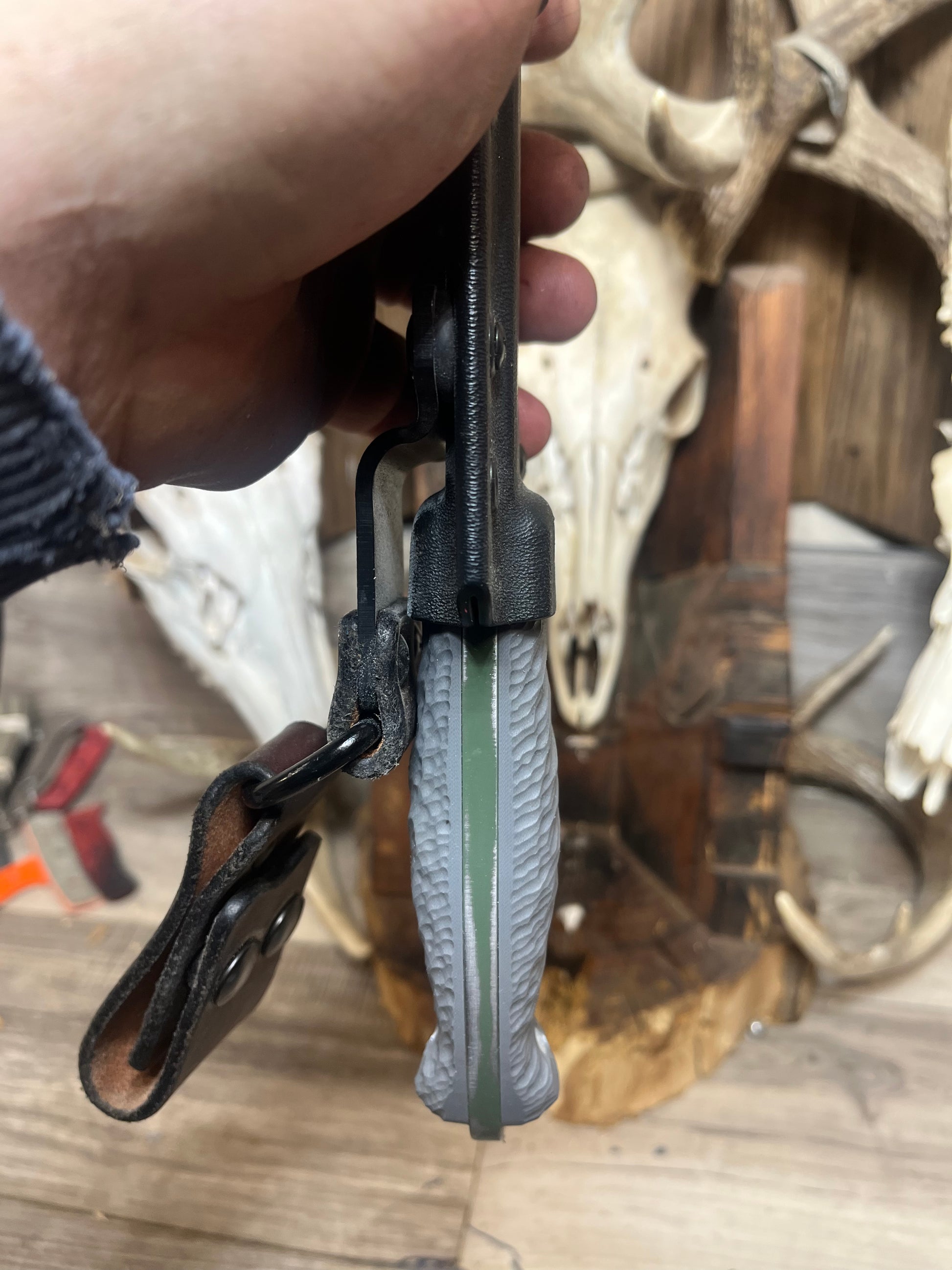 Esee: 5 & 6 - G10 Handles (Knife NOT Included) - Carroll's Custom Scales